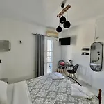 Zafiri Apartmanhotel 4*