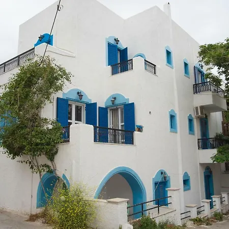 Ξενοδοχείο με διαμερίσματα Zafiri Naxos City