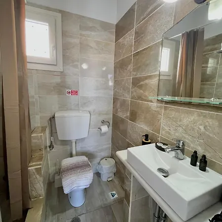扎非里一室公寓 3* Naxos City