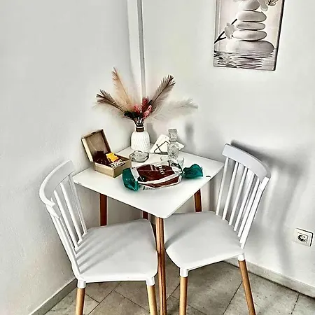 公寓式酒店 扎非里一室公寓 Naxos City
