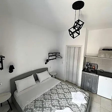 扎非里一室公寓 3* Naxos City